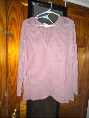 BiBi Waffle Knit V-Neck Sweater in Dusty Pink